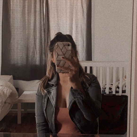 Bundle and SAVE!!!💸 Forever 21 Jean jacket - Picture 4 of 5